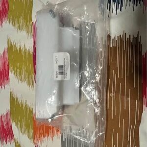 Upper receiver holding fixture